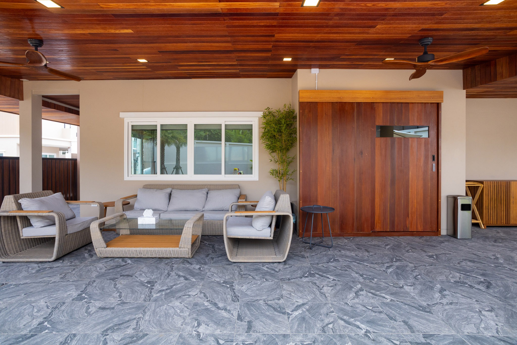 Sunray Pool Villa