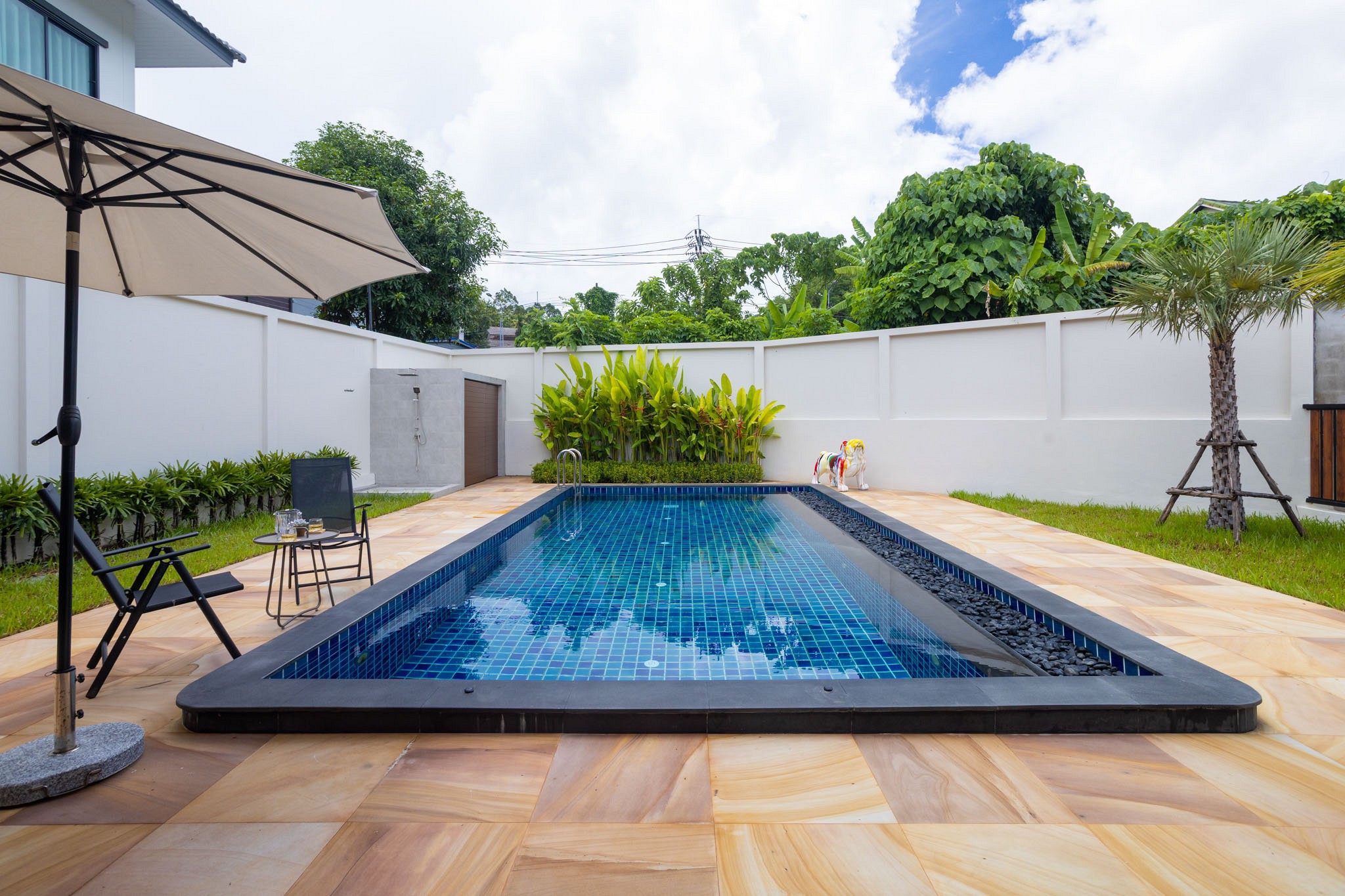 Sunray Pool Villa