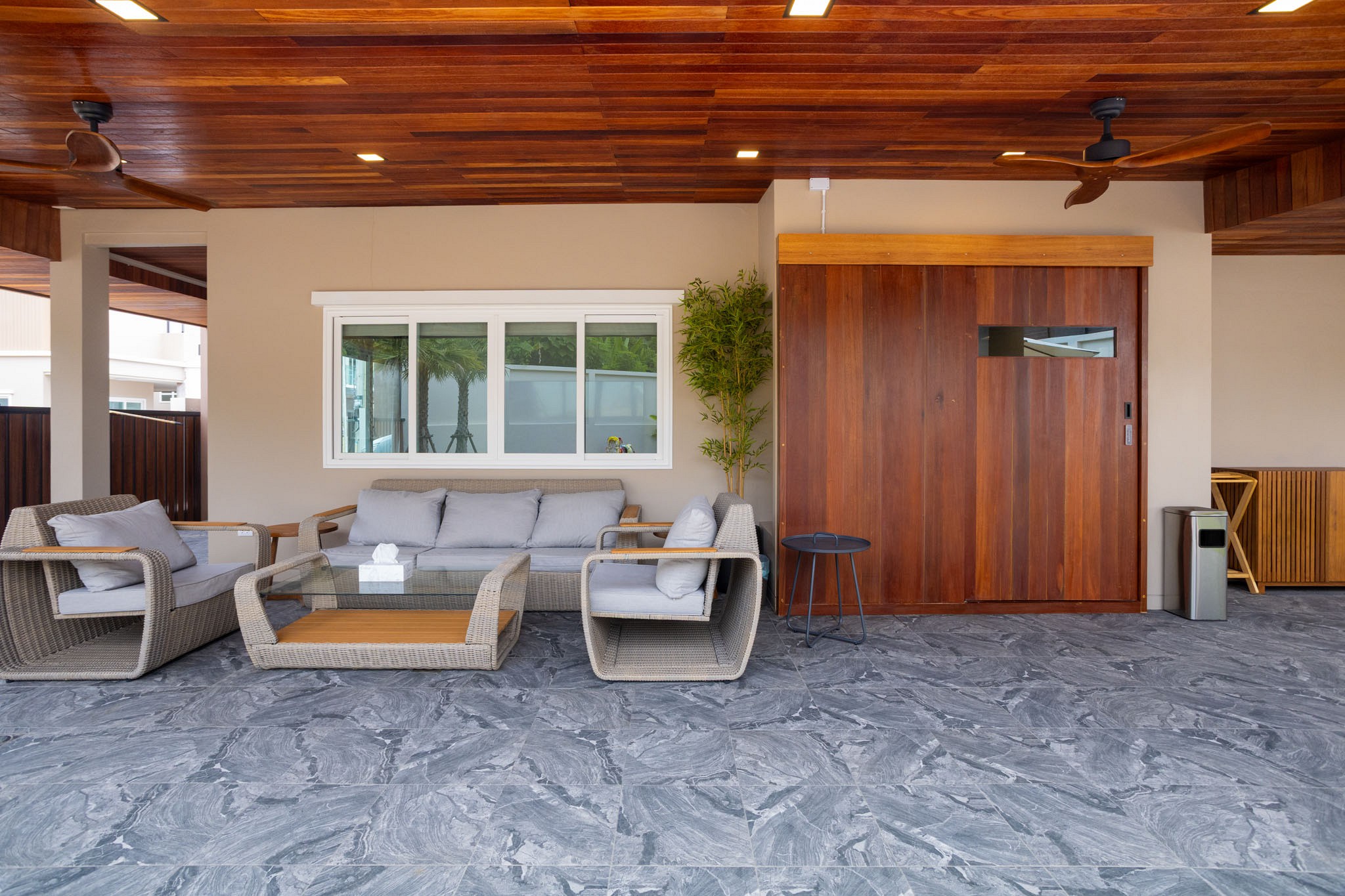 Sunray Pool Villa